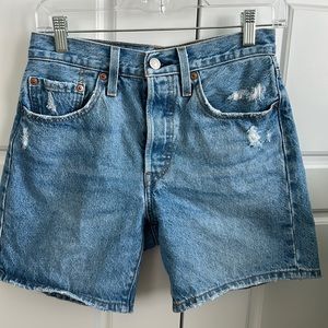 Levi's 501 Midi Shorts size 26